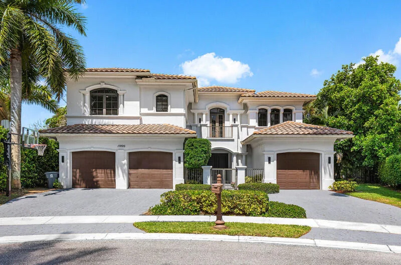 Photo of 17895 Cadena Drive