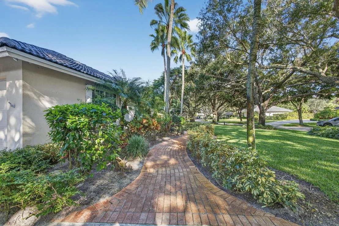 Photo of 9923 SE Oak Tree Terrace