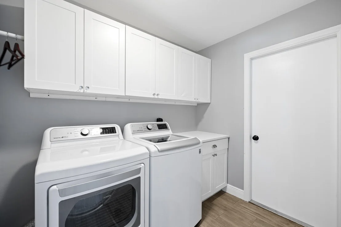 Photo of 17767 Mellen Lane