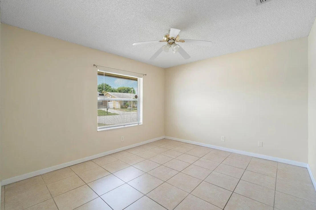 Photo of 6090 Lambeth Circle