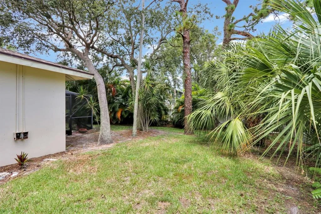 Photo of 574 N Dover Road