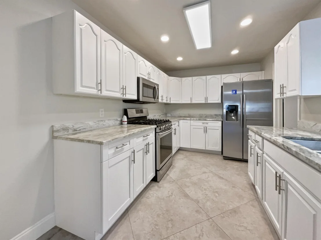 Photo of 4402 Walden Circle
