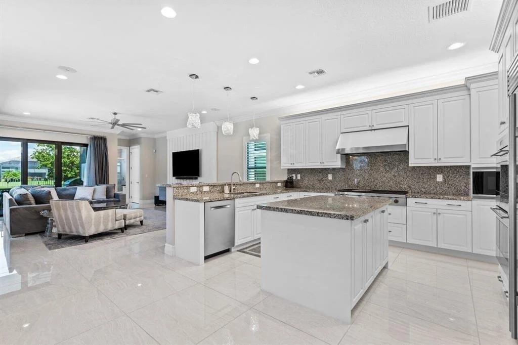 Photo of 9795 Rennes Lane