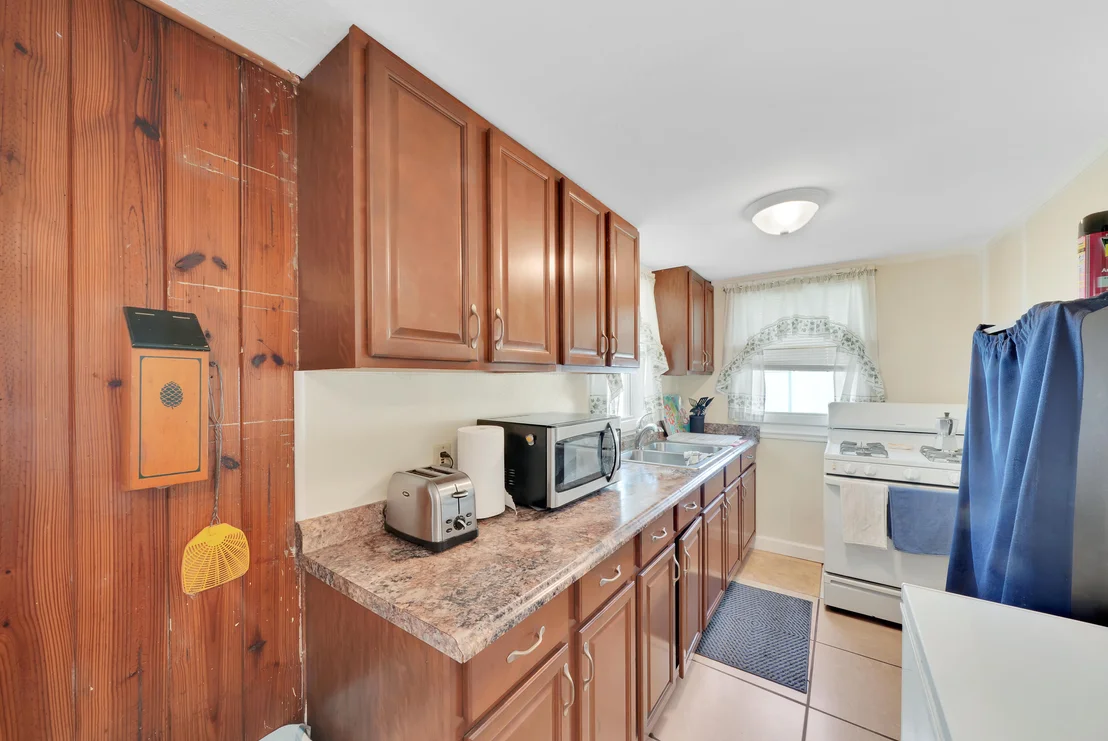 Photo of 5271 Wallis Road
