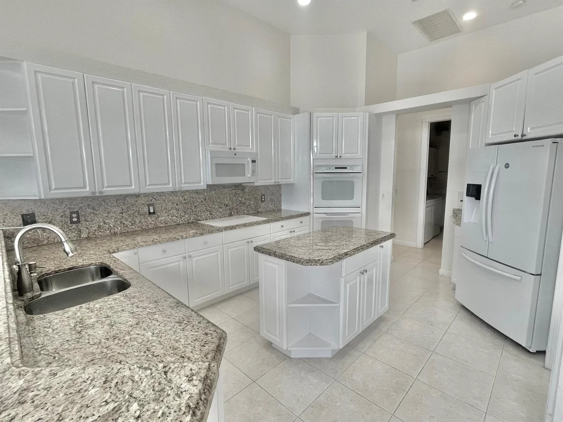 Photo of 8180 Muirhead Circle