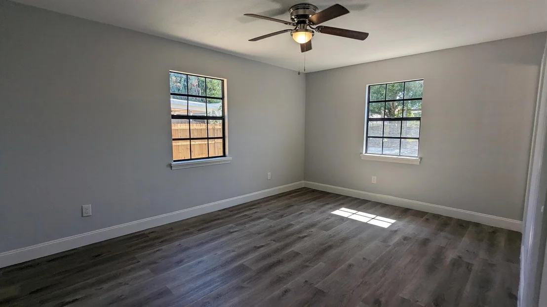 Photo of 5401 Palm Drive