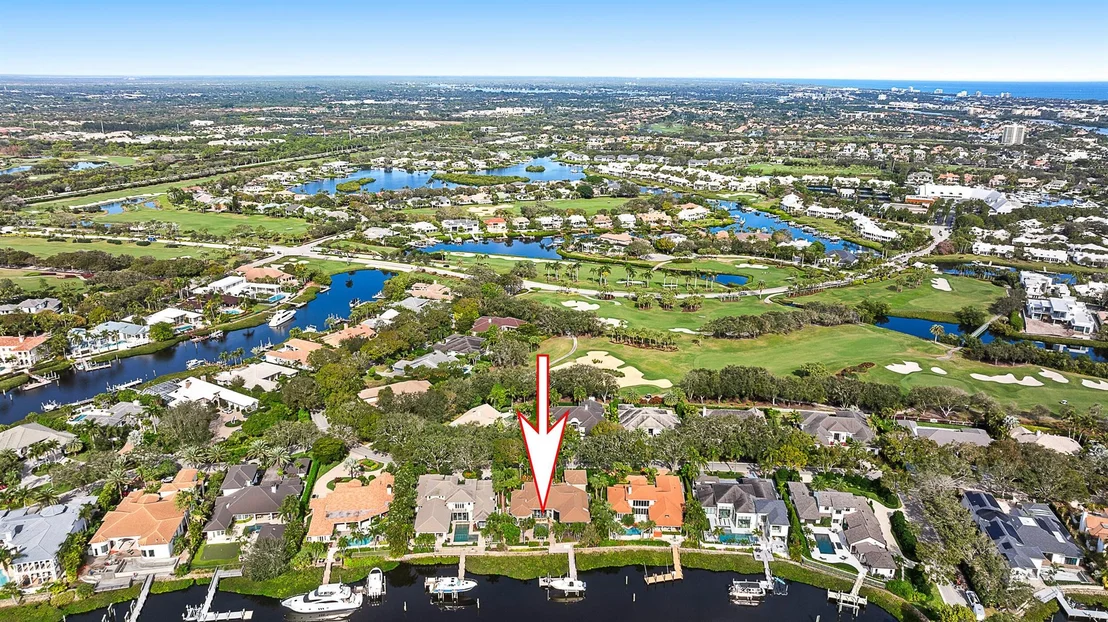 Photo of 139 Commodore Drive