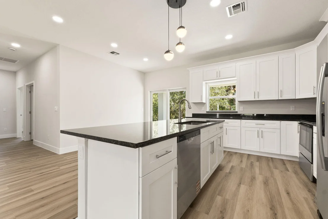 Photo of 5310 Sunset Boulevard