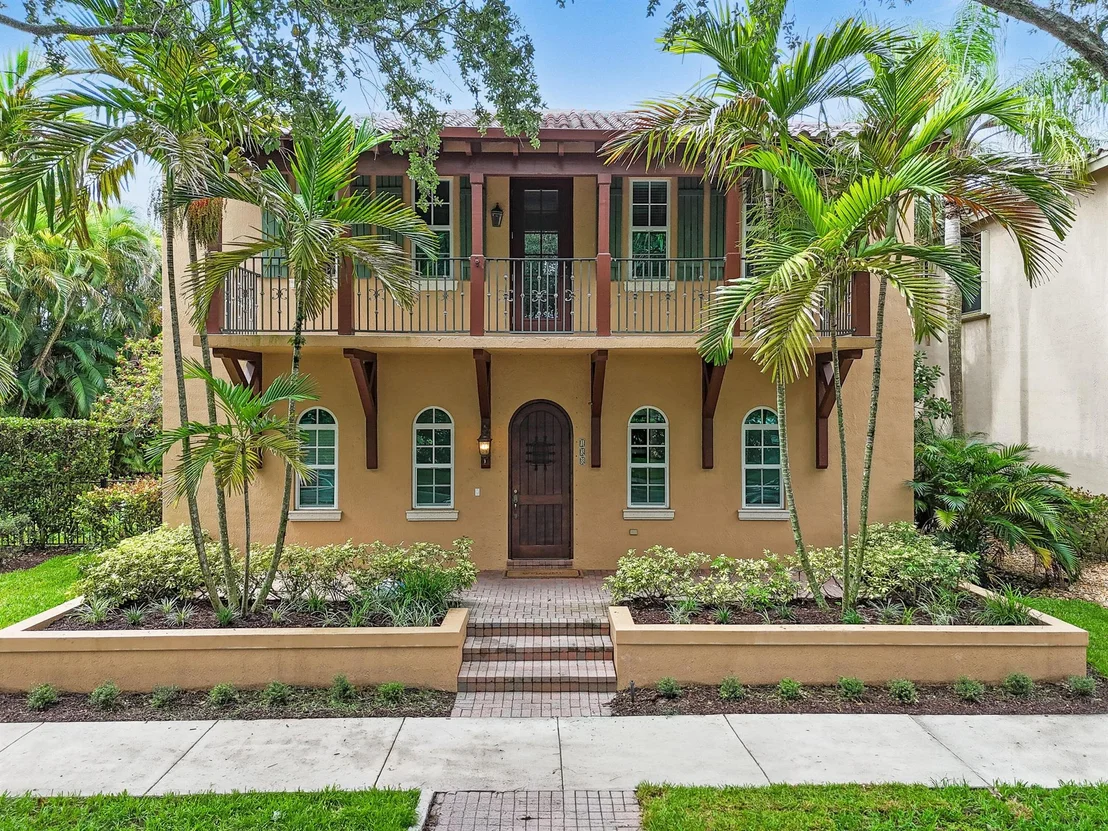 Photo of 138 Santiago Drive