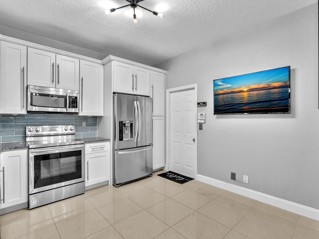 Photo of 5323 Eagle Cay Way