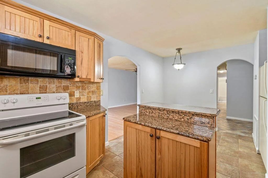 Photo of 5501 Palm Drive