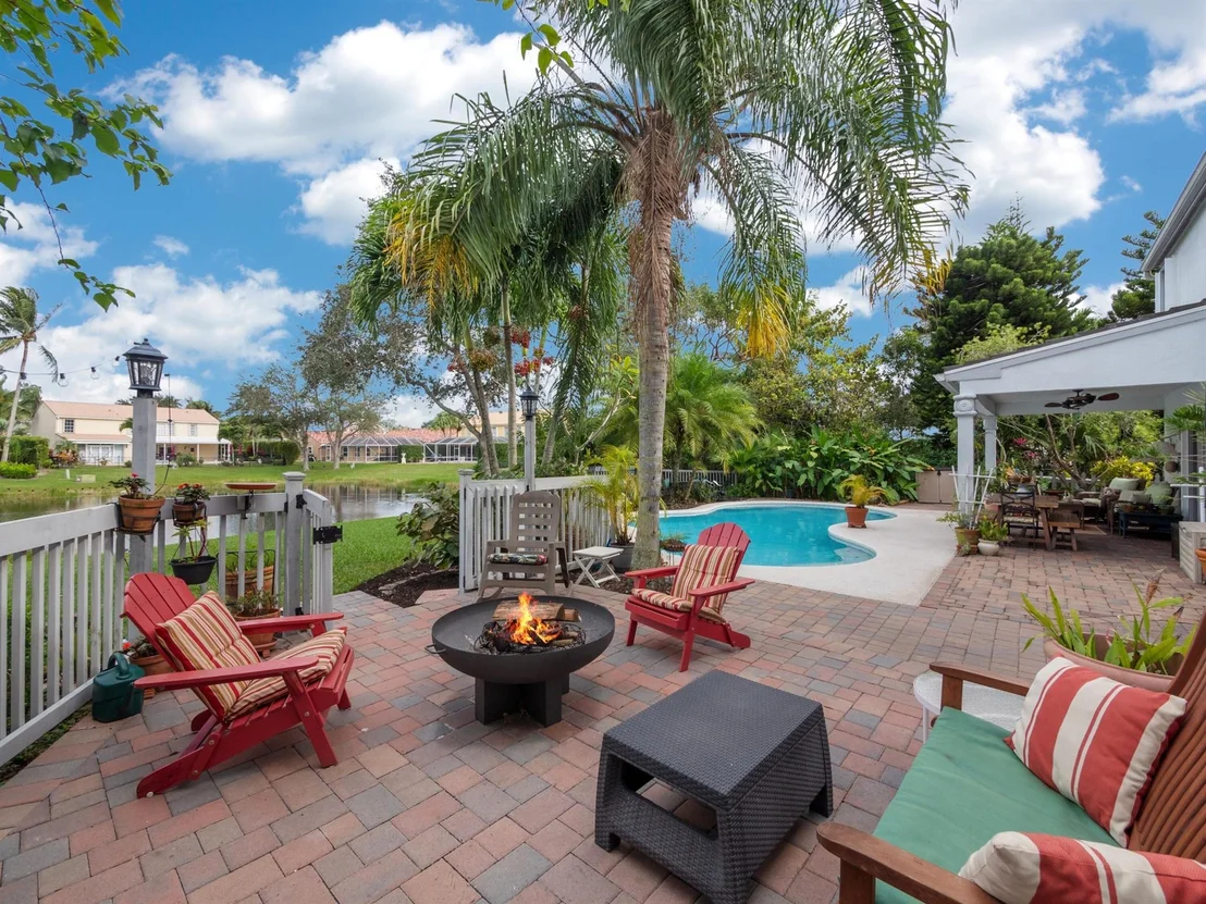 Photo of 1005 Pine Lake Circle