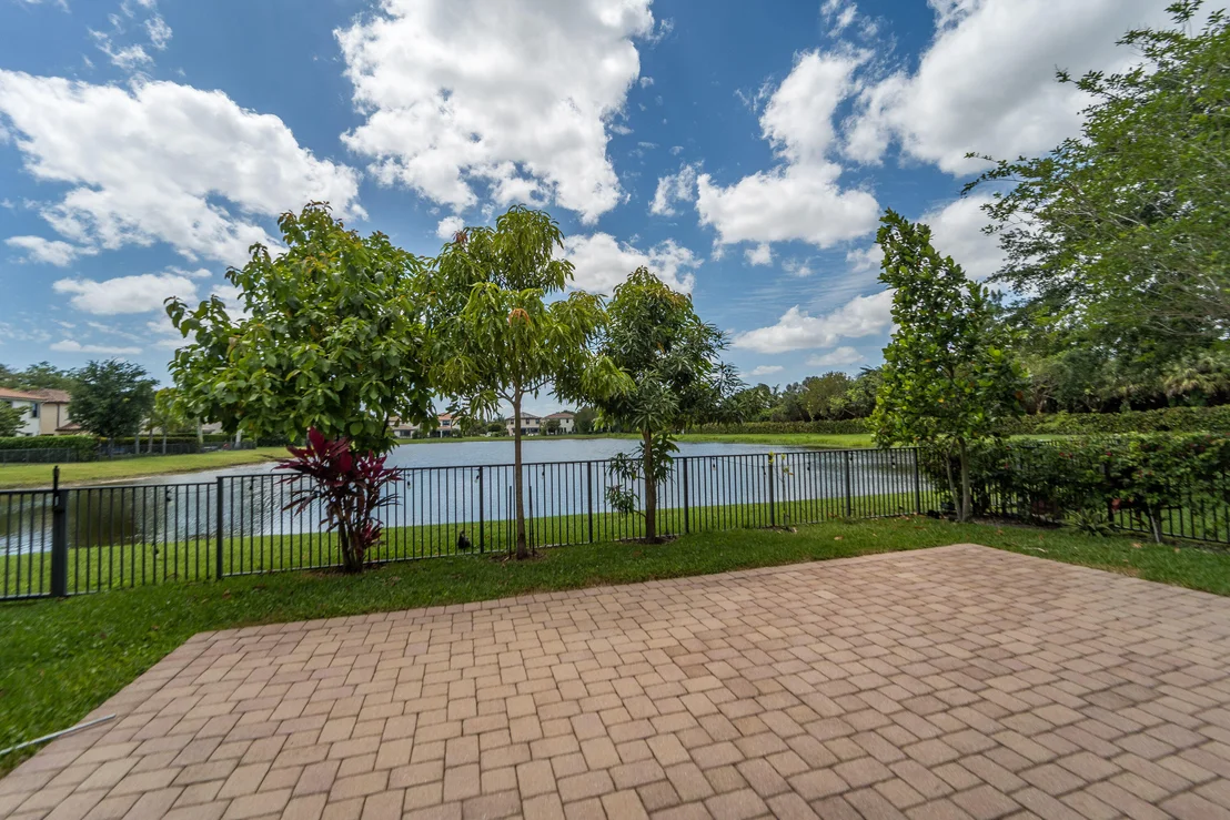 Photo of 4521 Willow Basin Way