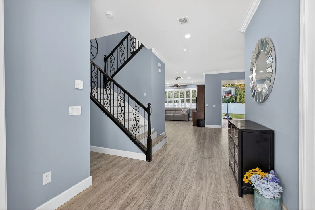 Photo of 9583 Phipps Lane