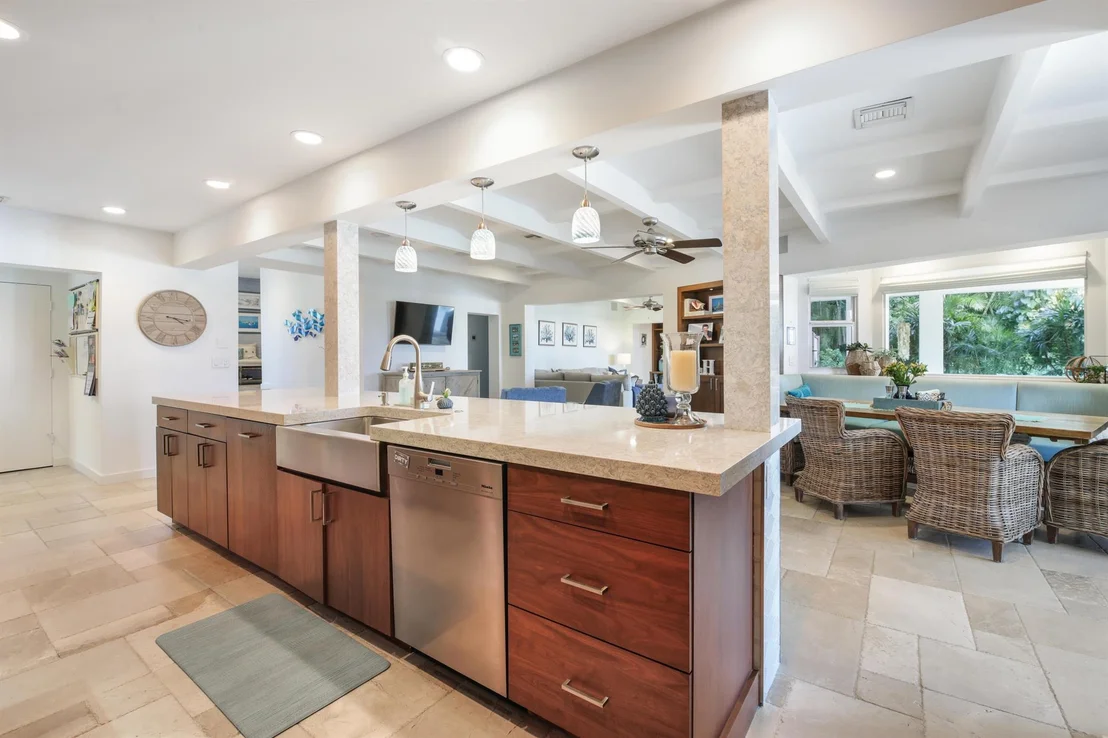 Photo of 5438 Pennock Point Road