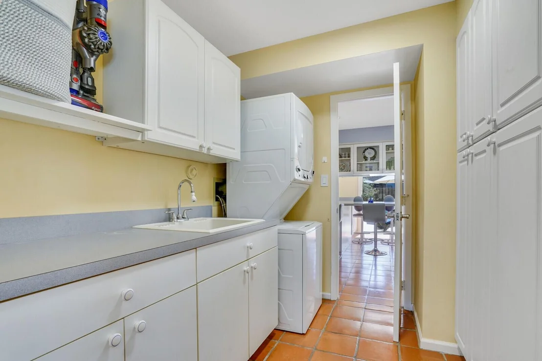 Photo of 1336 Brampton Cove