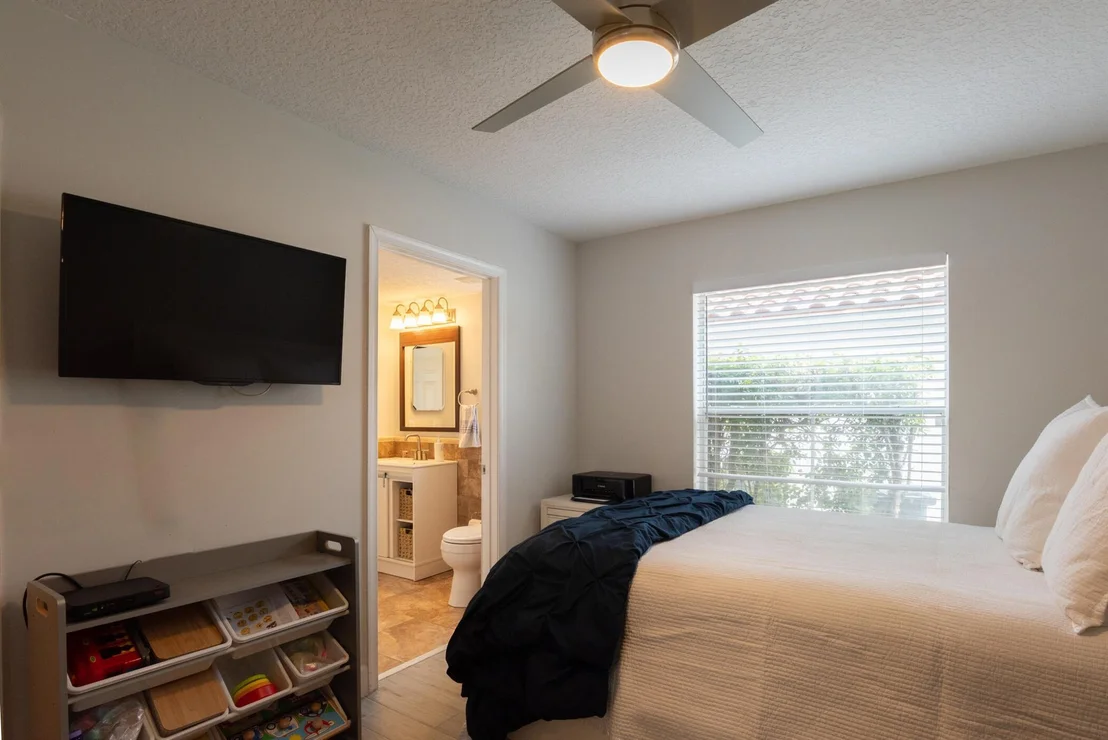 Photo of 132 Stonebriar Boulevard