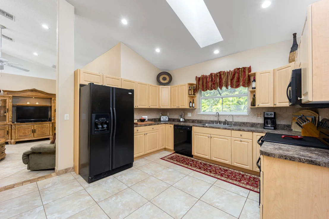 Photo of 5400 SE Sterling Circle