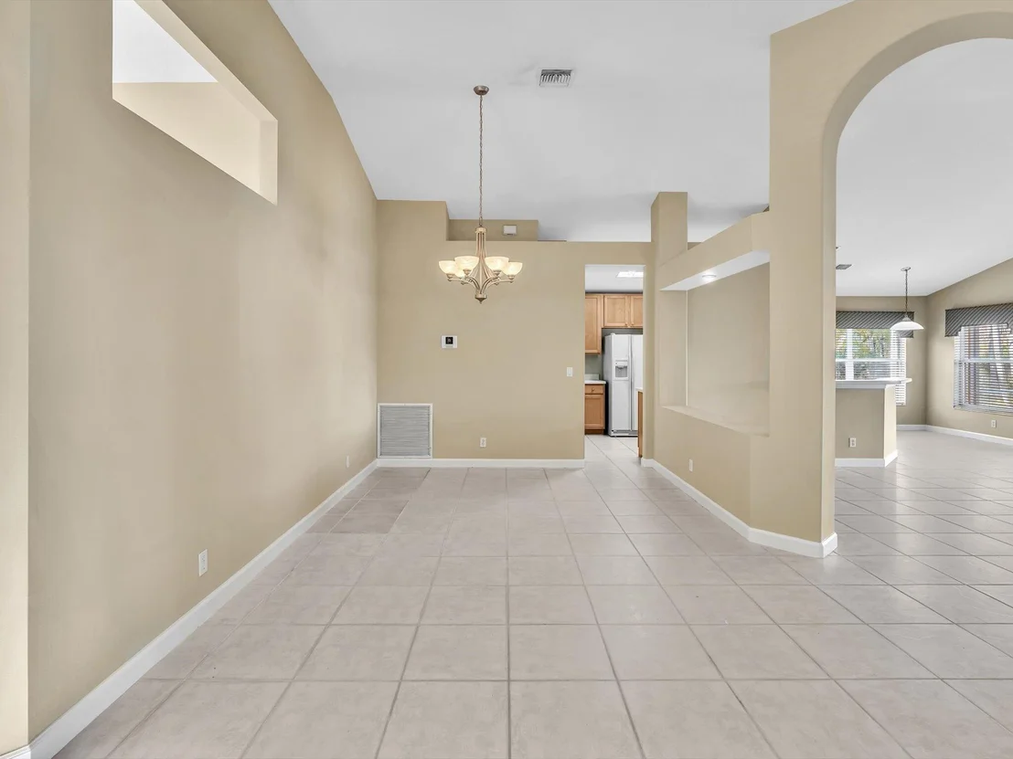 Photo of 8853 Georgetown Lane