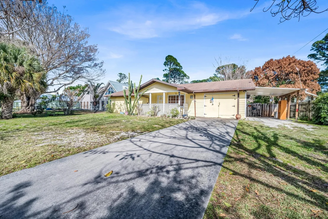 Photo of 5406 Sunset Boulevard