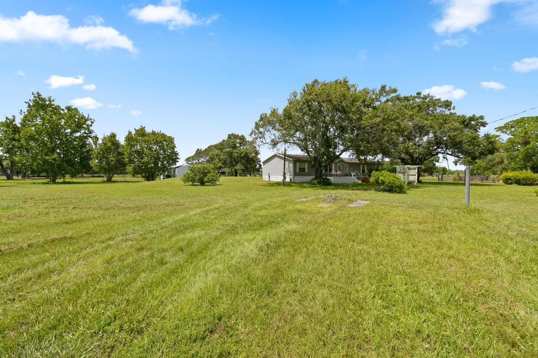 Photo of 2463 Coolidge Road