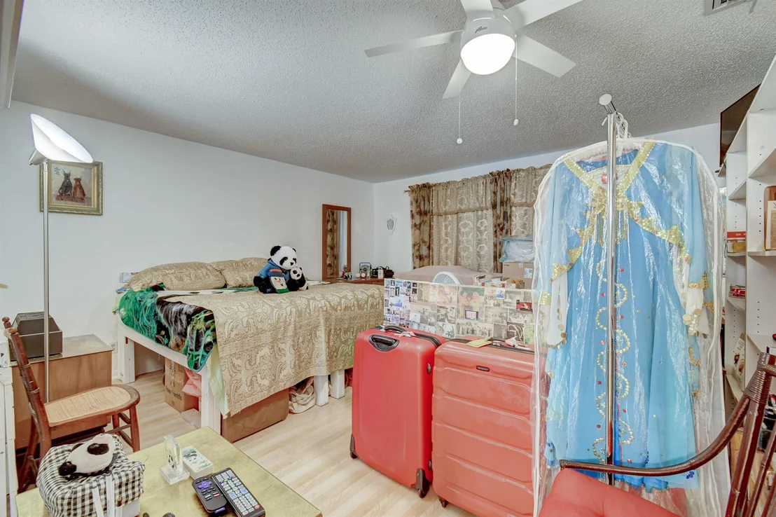 Photo of Unit B at 13947 Nesting Way