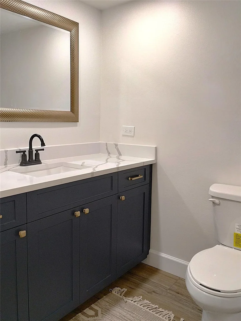 Photo of Unit E2 at 1201 Bahama Bend