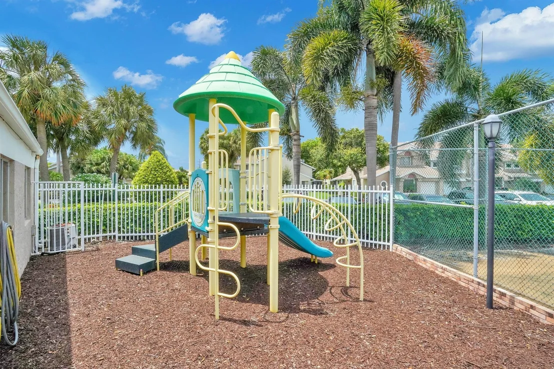 Photo of 1893 Discovery Way