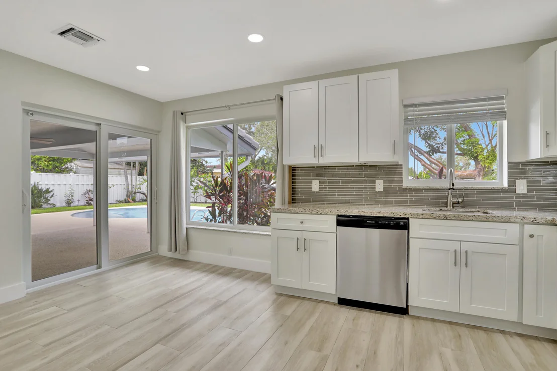 Photo of 421 SE 5 Terrace