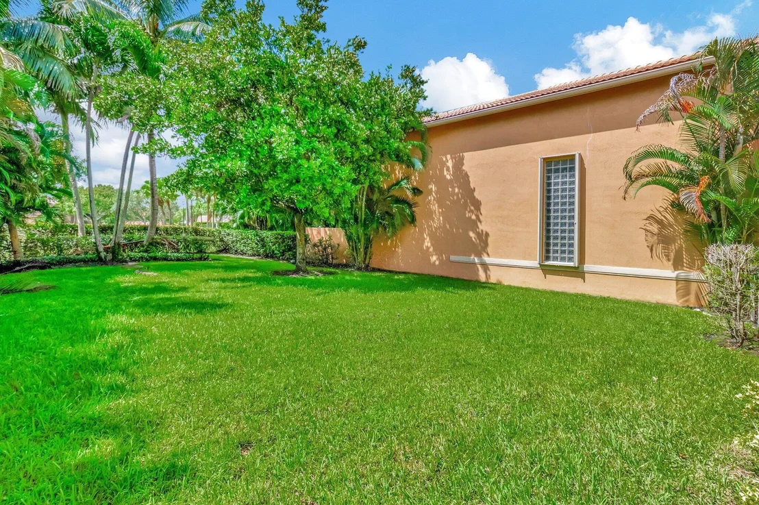 Photo of 4899 N Classical Boulevard