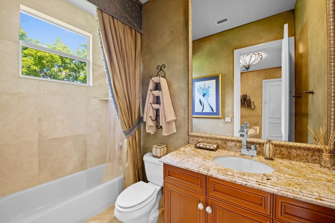 Photo of 12825 Stonebrook Drive
