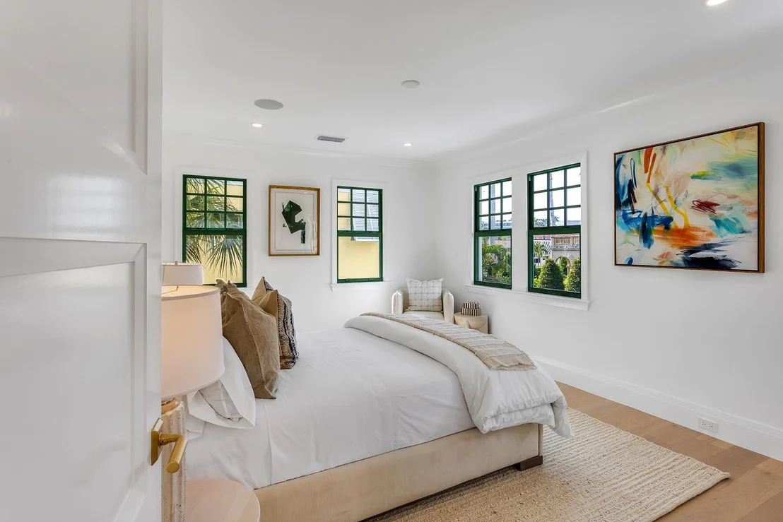 Photo of 211 Park Avenue
