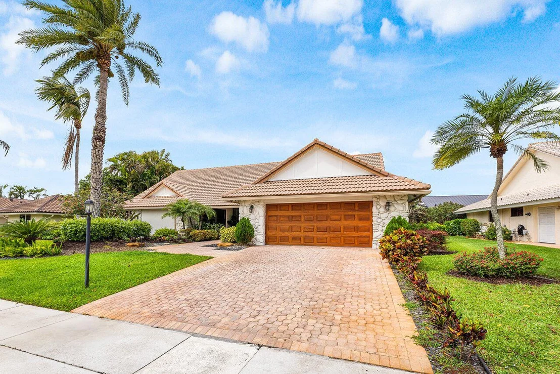 Photo of 4382 White Cedar Lane