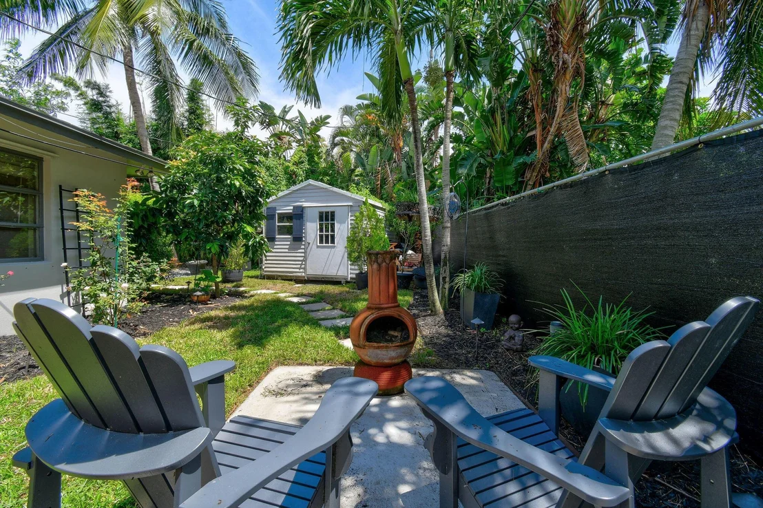 Photo of 20 Windsor Road E