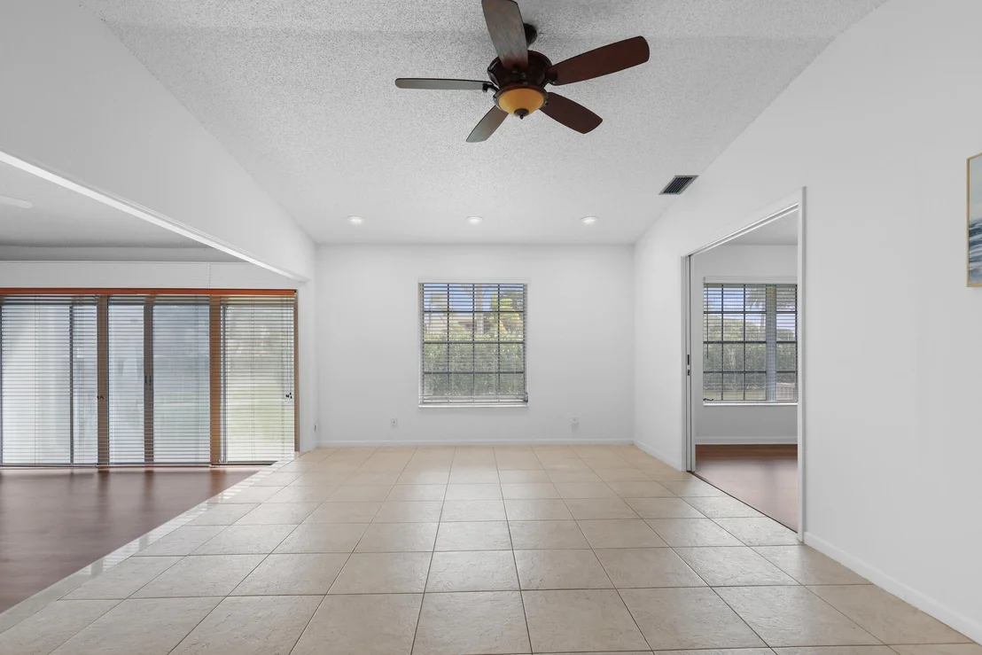 Photo of 16004 Laurel Oak Circle