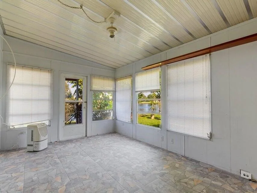 Photo of 6910 SE Morningside Drive