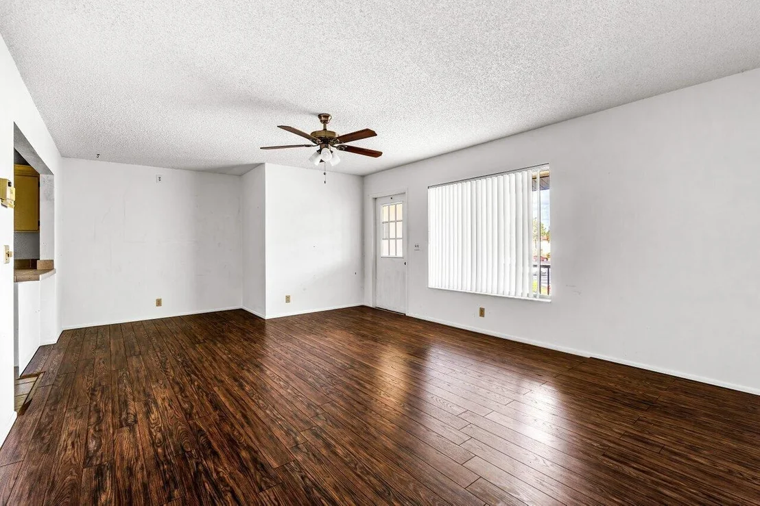 Photo of Unit A2 at 337 Knotty Pine Circle