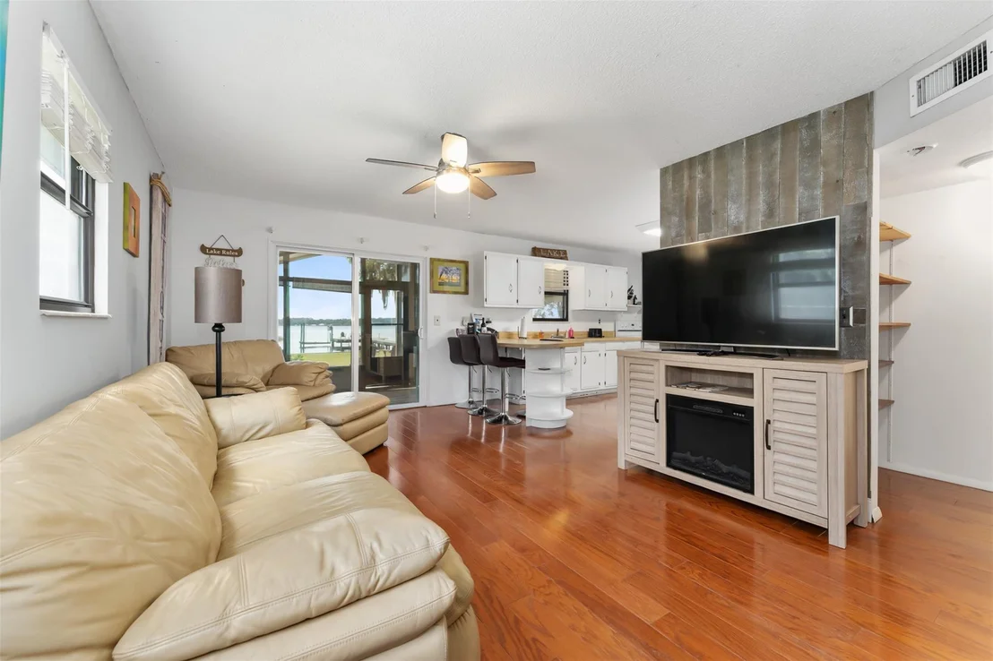 Photo of 115 Flora Terrace