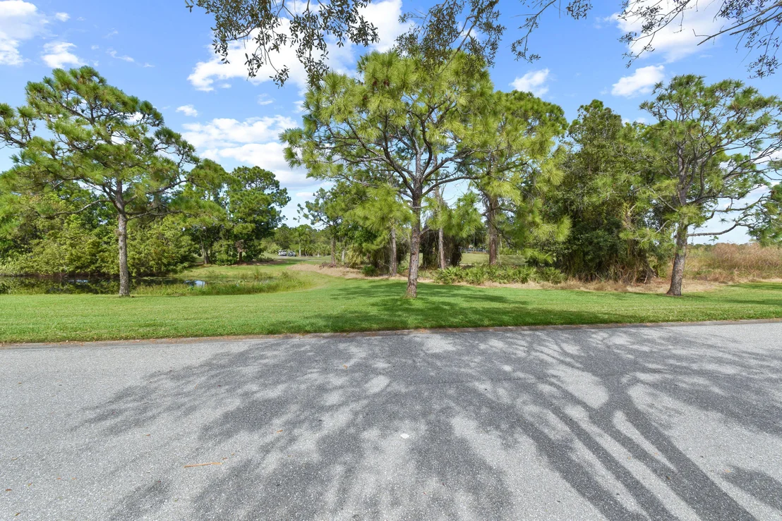 Photo of 8205 SE Double Tree Drive