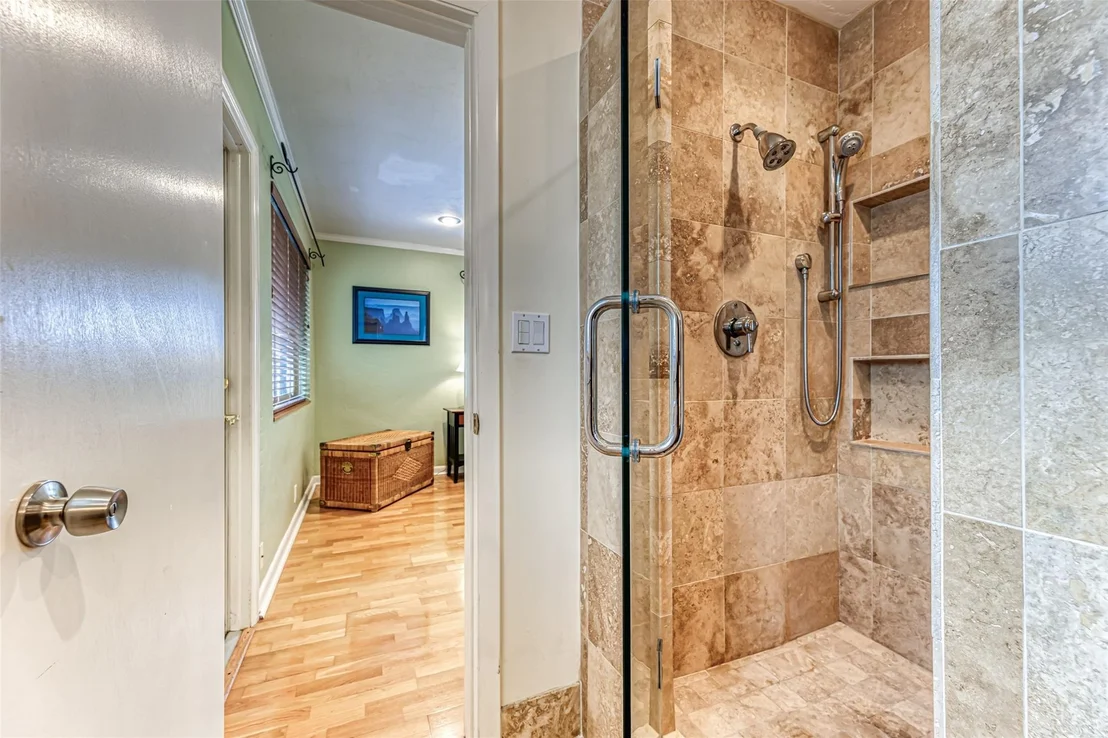 Photo of 1400 SE 6th Terrace