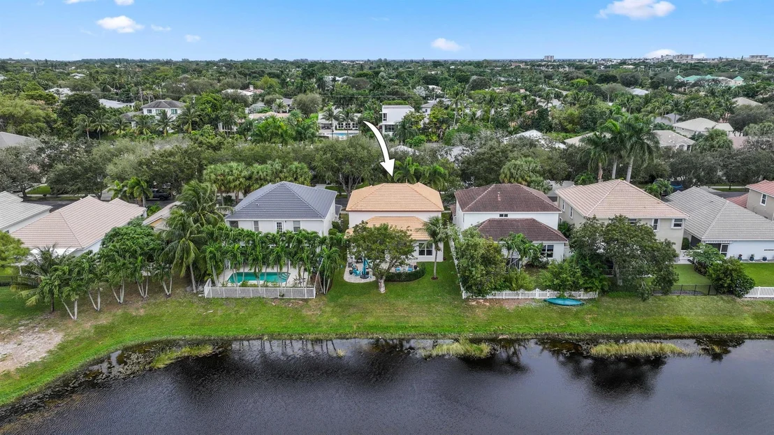 Photo of 560 Anchor Point