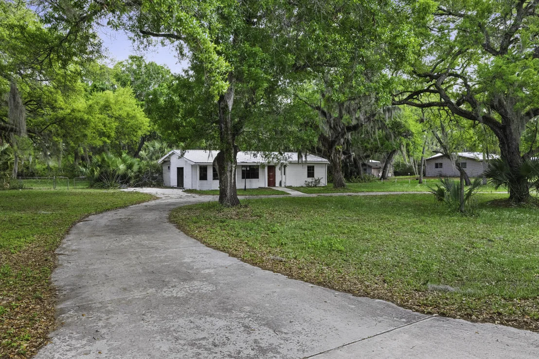 Photo of 536 SE 16th Avenue