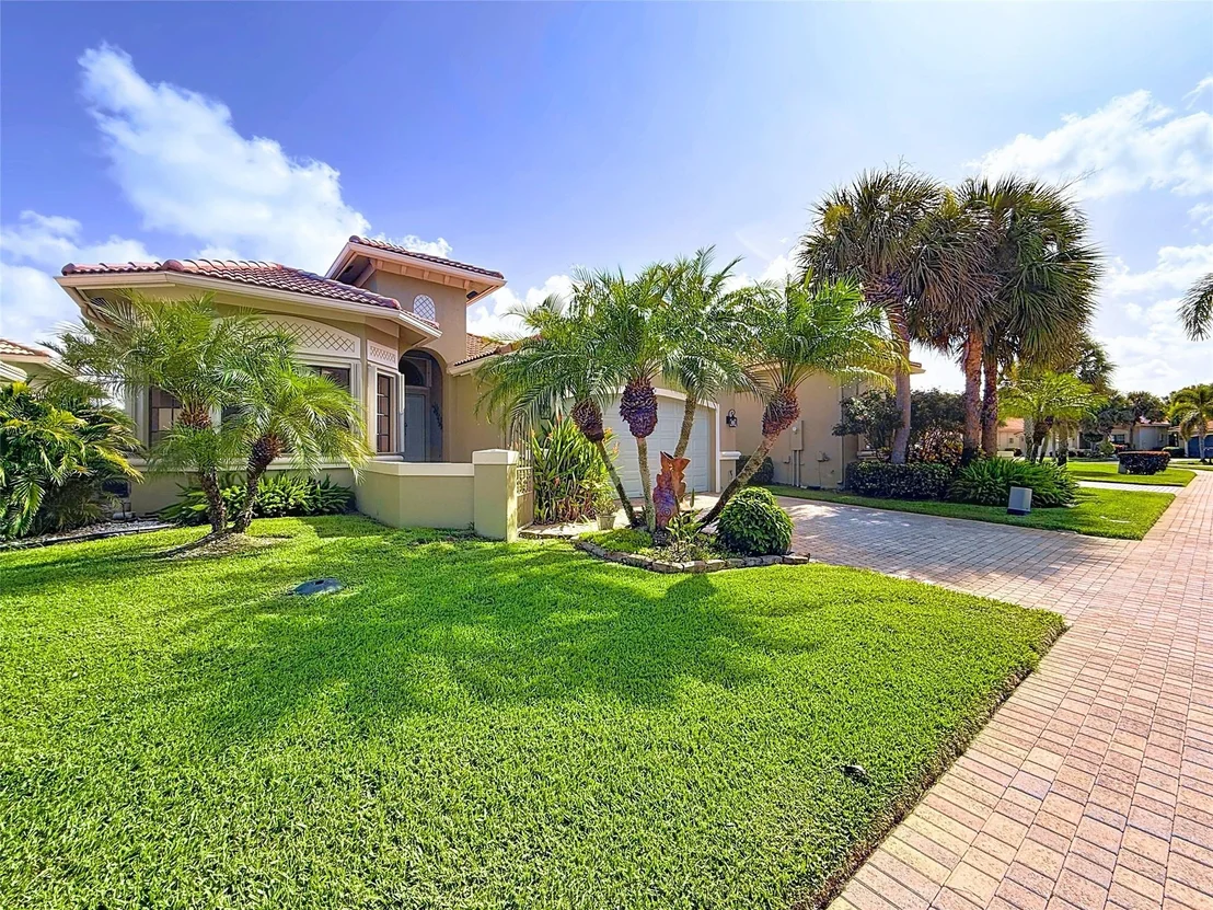Photo of 6874 Fabiano Circle