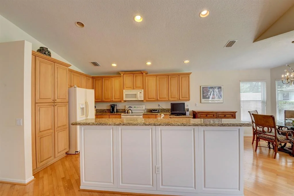 Photo of 8826 Laguna Royale Point