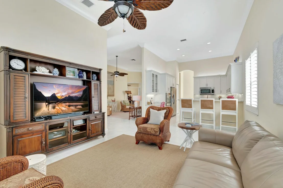 Photo of 104 Palm Circle