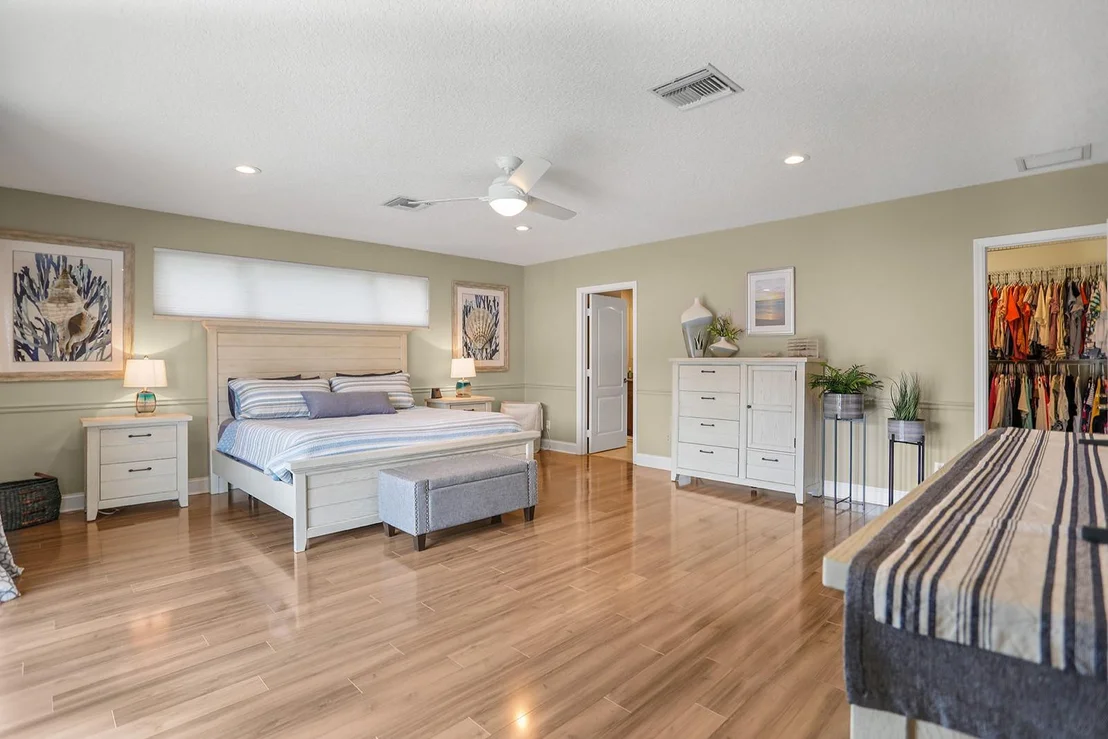Photo of 939 Bolender Drive