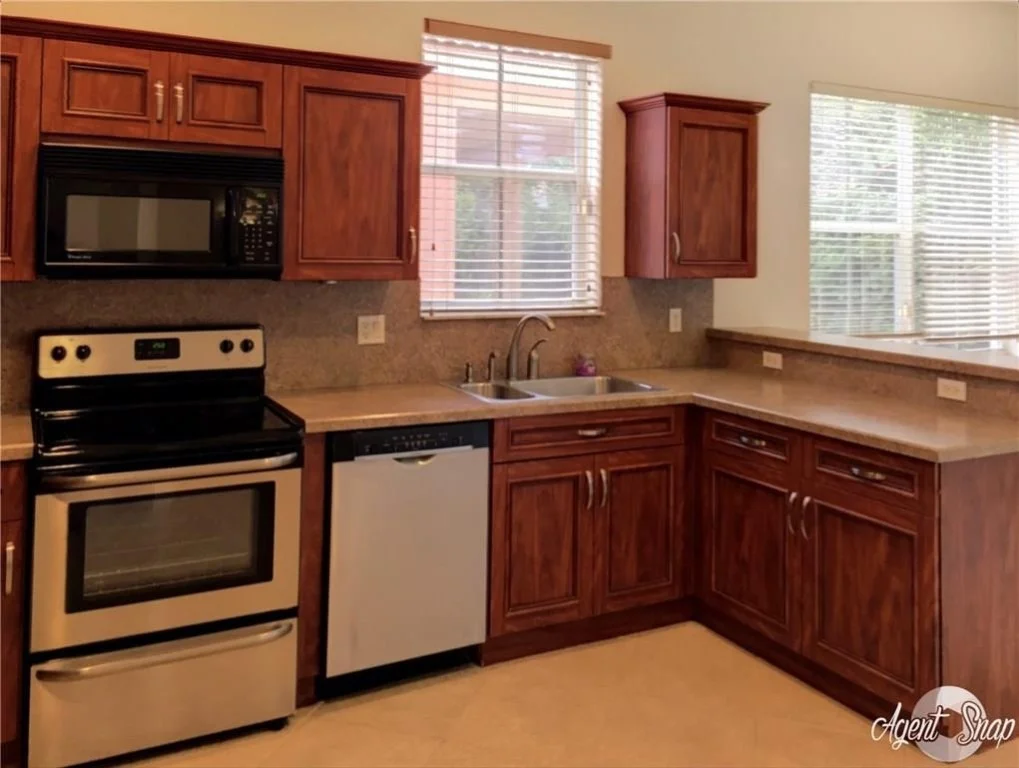 Photo of 946 Sunflower Circle