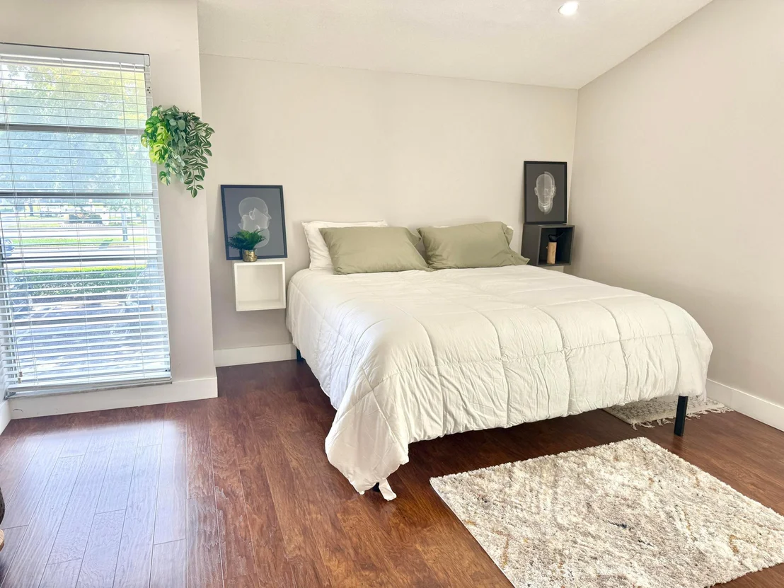Photo of Unit 21 at 8401 W Sample Road