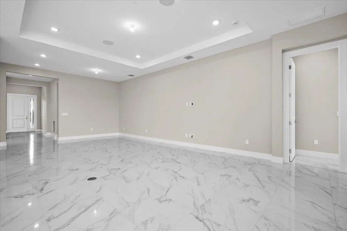Photo of 15841 Key Biscayne Lane