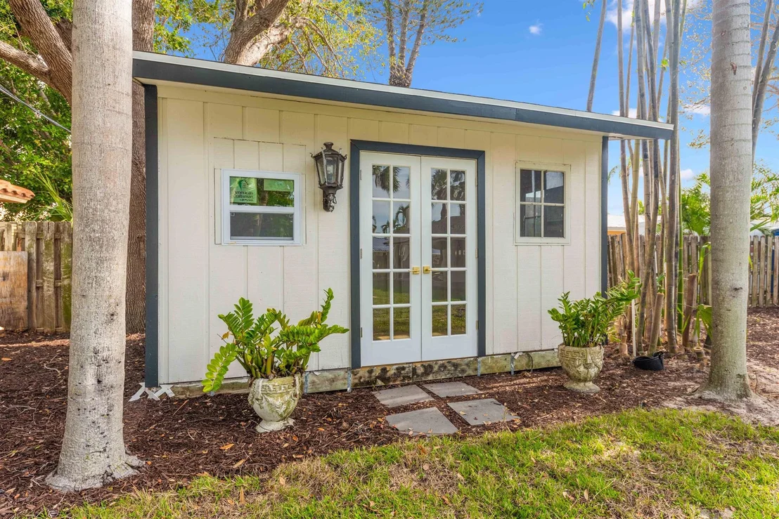 Photo of 4430 SE Bayshore Terrace